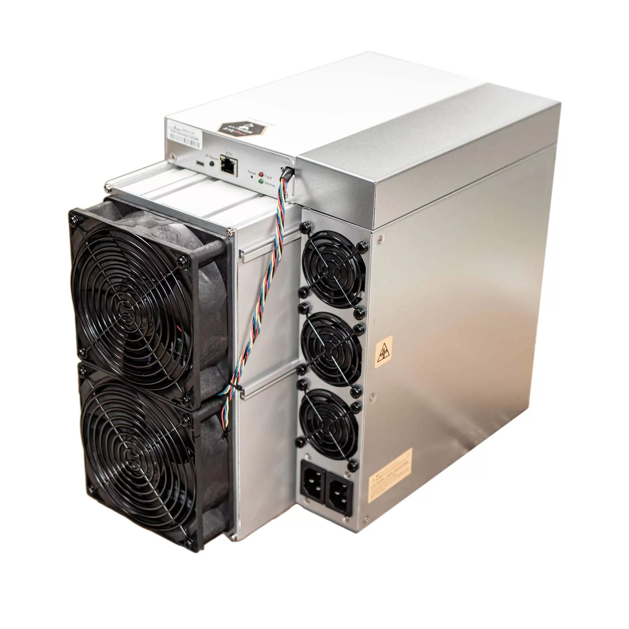 Bitcoin Antminer S19k Pro 120T — Foto 1 di 3