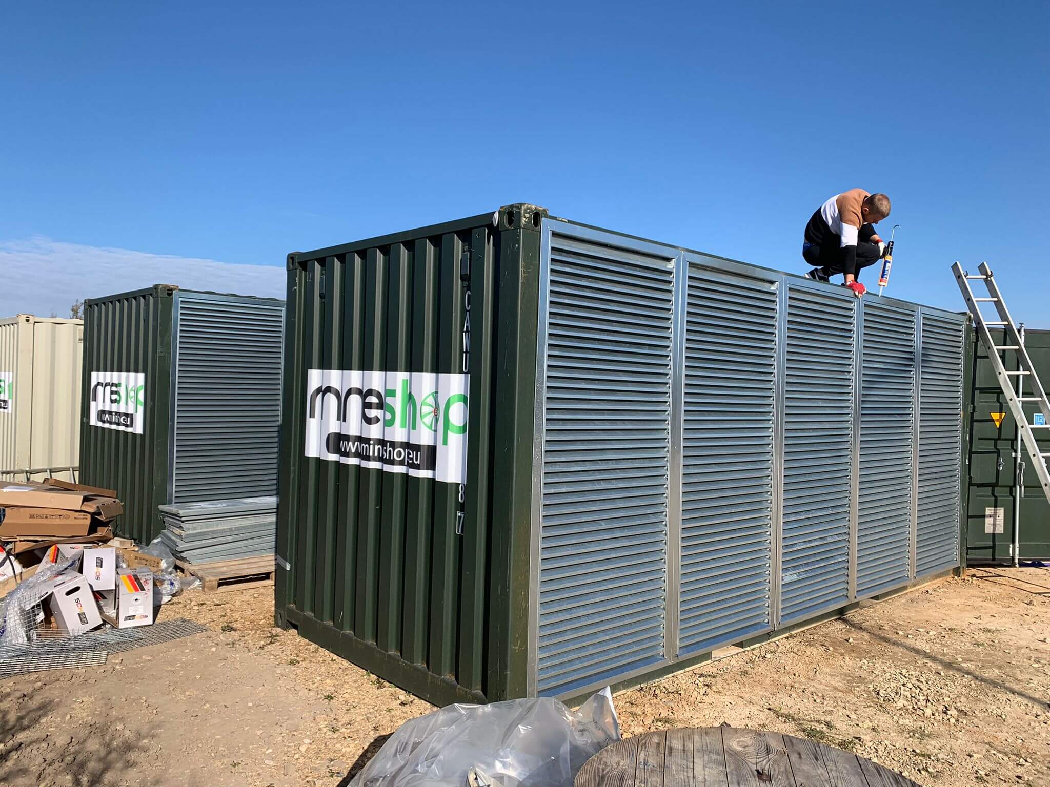 MineBox 500 Express – 486kW Mobile Mining Farm | 20ft Contai